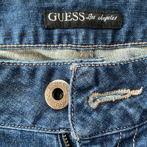 Guess Dark Wash Skinny Jeans 28 - Picture 7 of 7